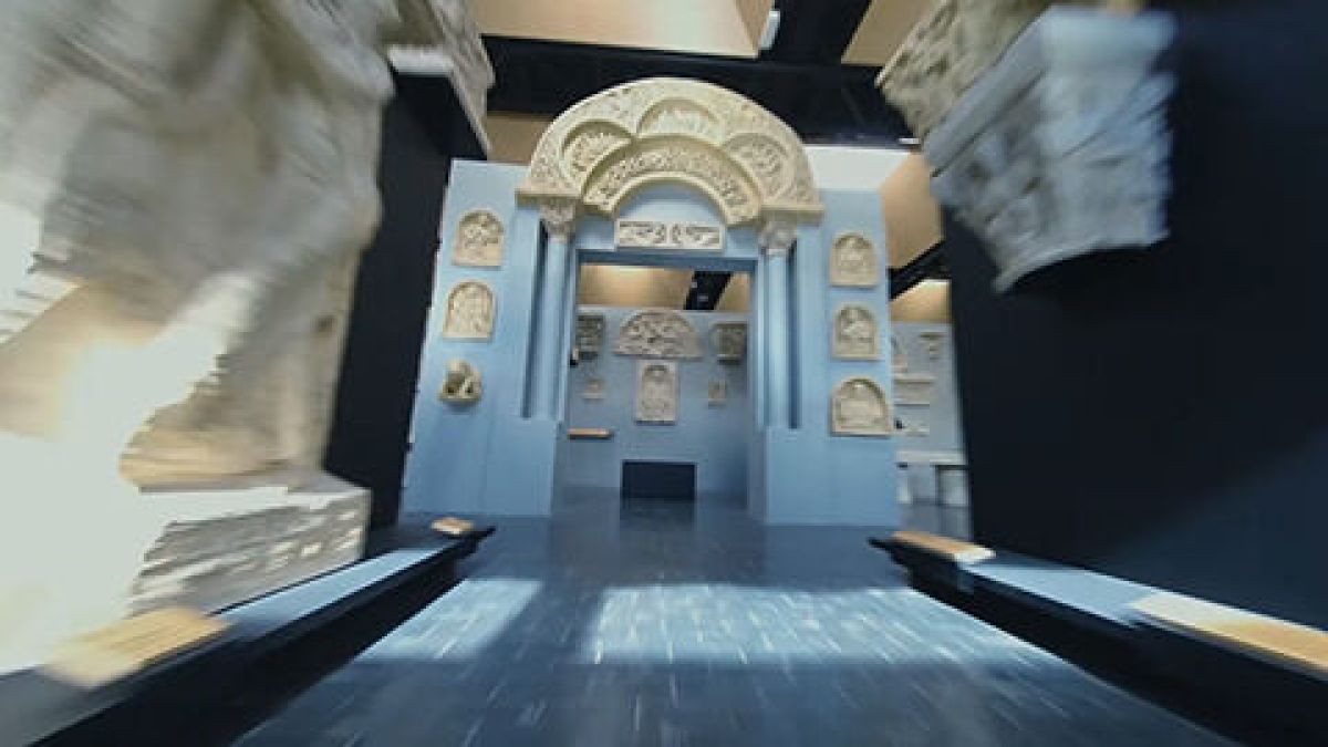 Visite du Musée en drone FPV (Version Courte) Visite du Musée en drone FPV (Version Courte)